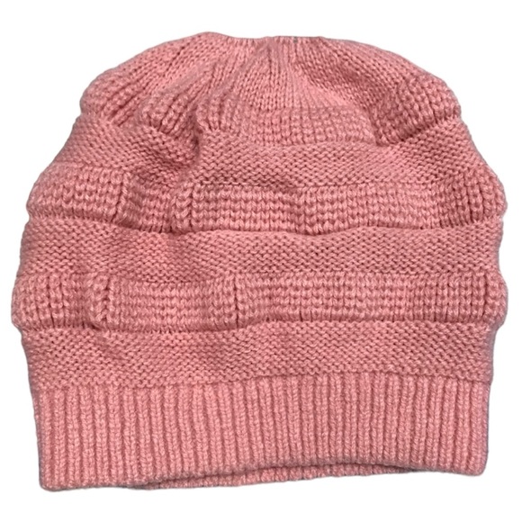 Charm Arts Company Ltd Light Pink Knitted Ponytail Beanie Hat Size O/S - Picture 2 of 4